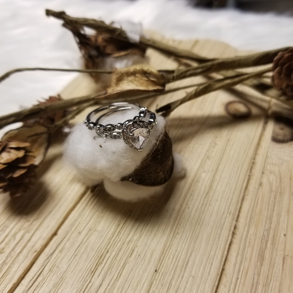 💍💍Very Pretty 2pc Pear Shape CZ Ring💍💍 - Picture 4 of 10